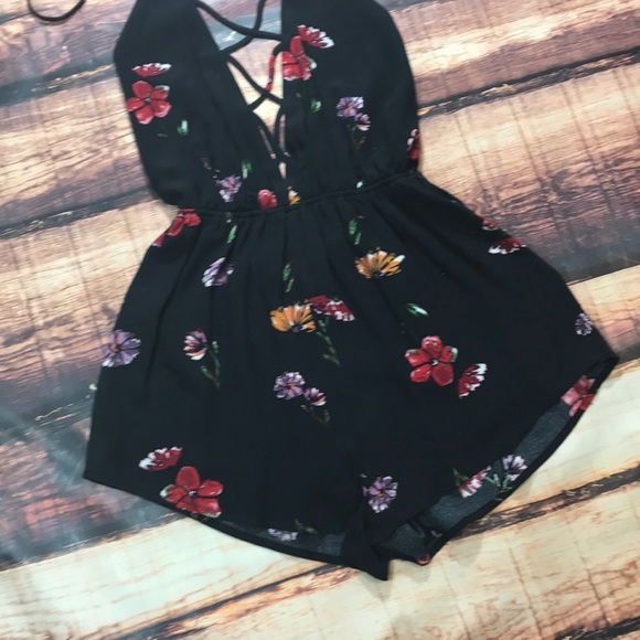 Sale!  Floral Lace Up Strappy Deep V Open Romper - Picture 4 of 8